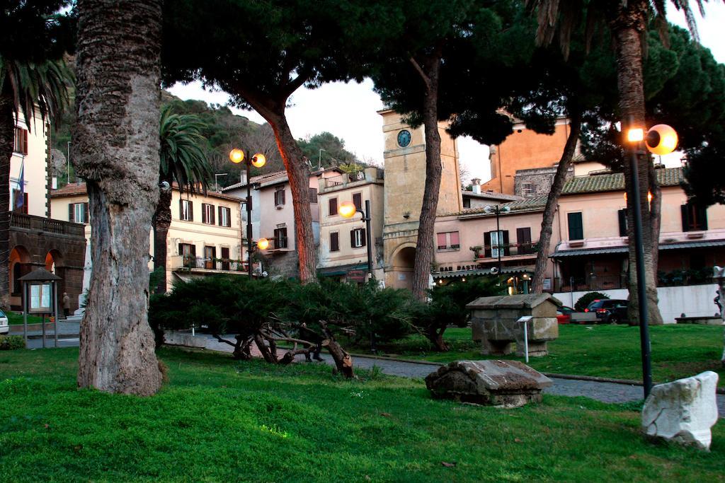 Relax In Piazzetta Casa E Appartamento Per Vacanze Trevignano Romano Luaran gambar