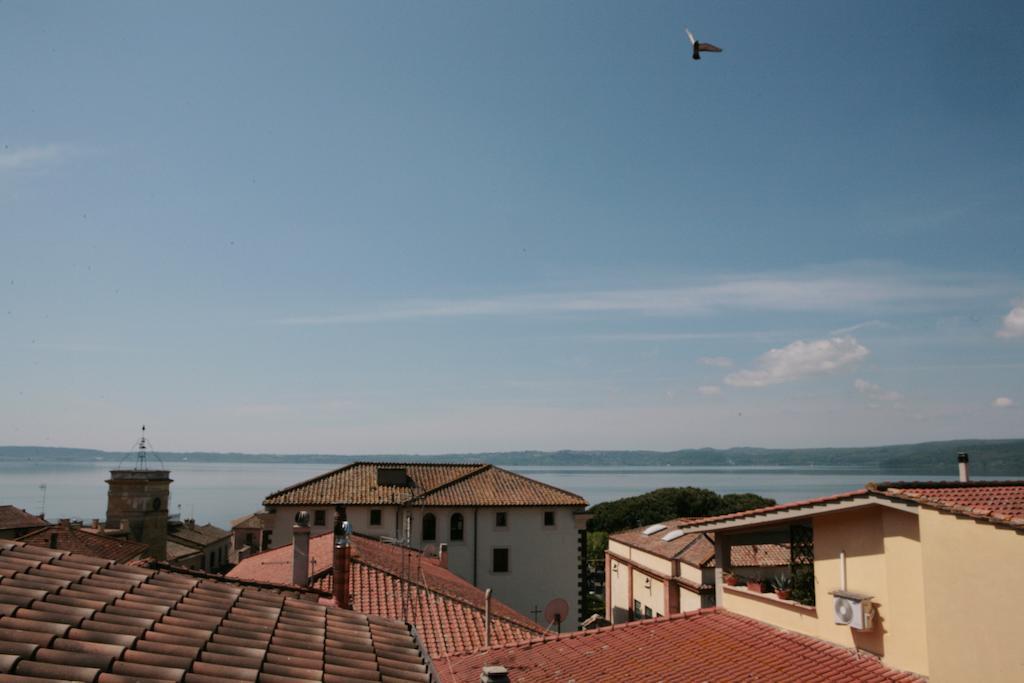 Relax In Piazzetta Casa E Appartamento Per Vacanze Trevignano Romano Bilik gambar