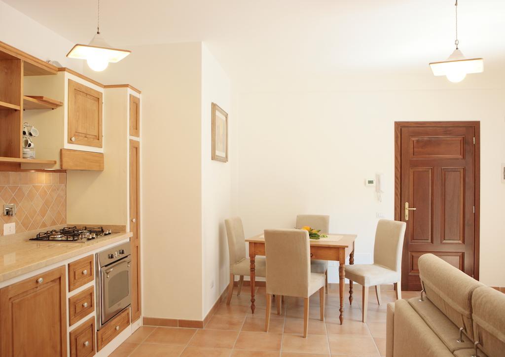 Relax In Piazzetta Casa E Appartamento Per Vacanze Trevignano Romano Bilik gambar